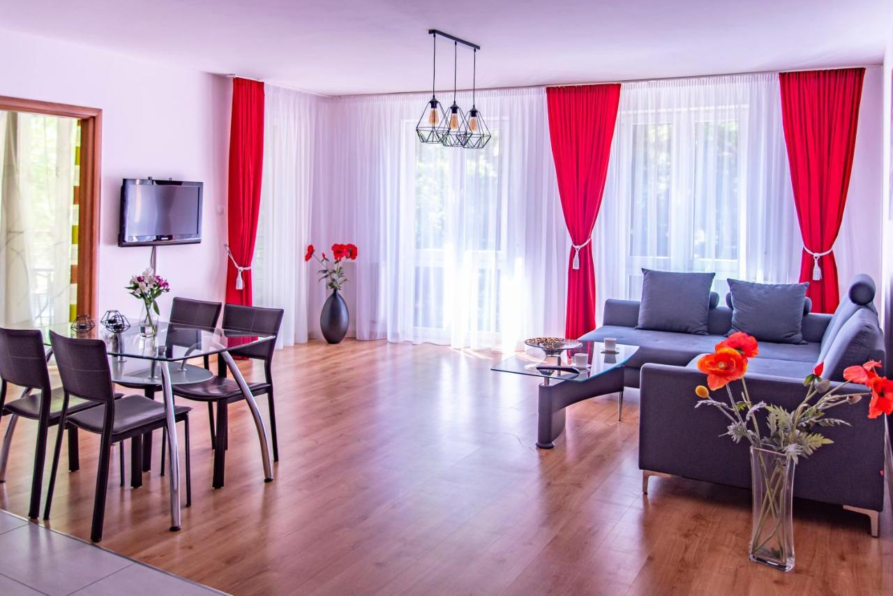 Apartamenty Kornel Поберово Екстериор снимка