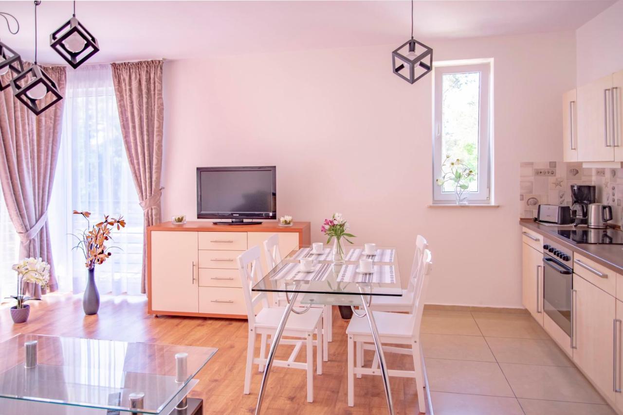 Apartamenty Kornel Поберово Екстериор снимка