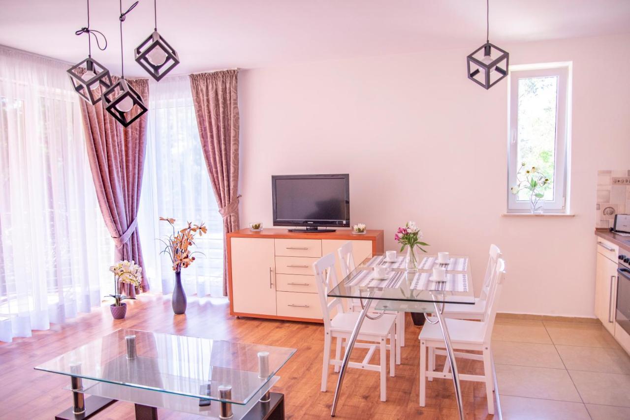Apartamenty Kornel Поберово Екстериор снимка
