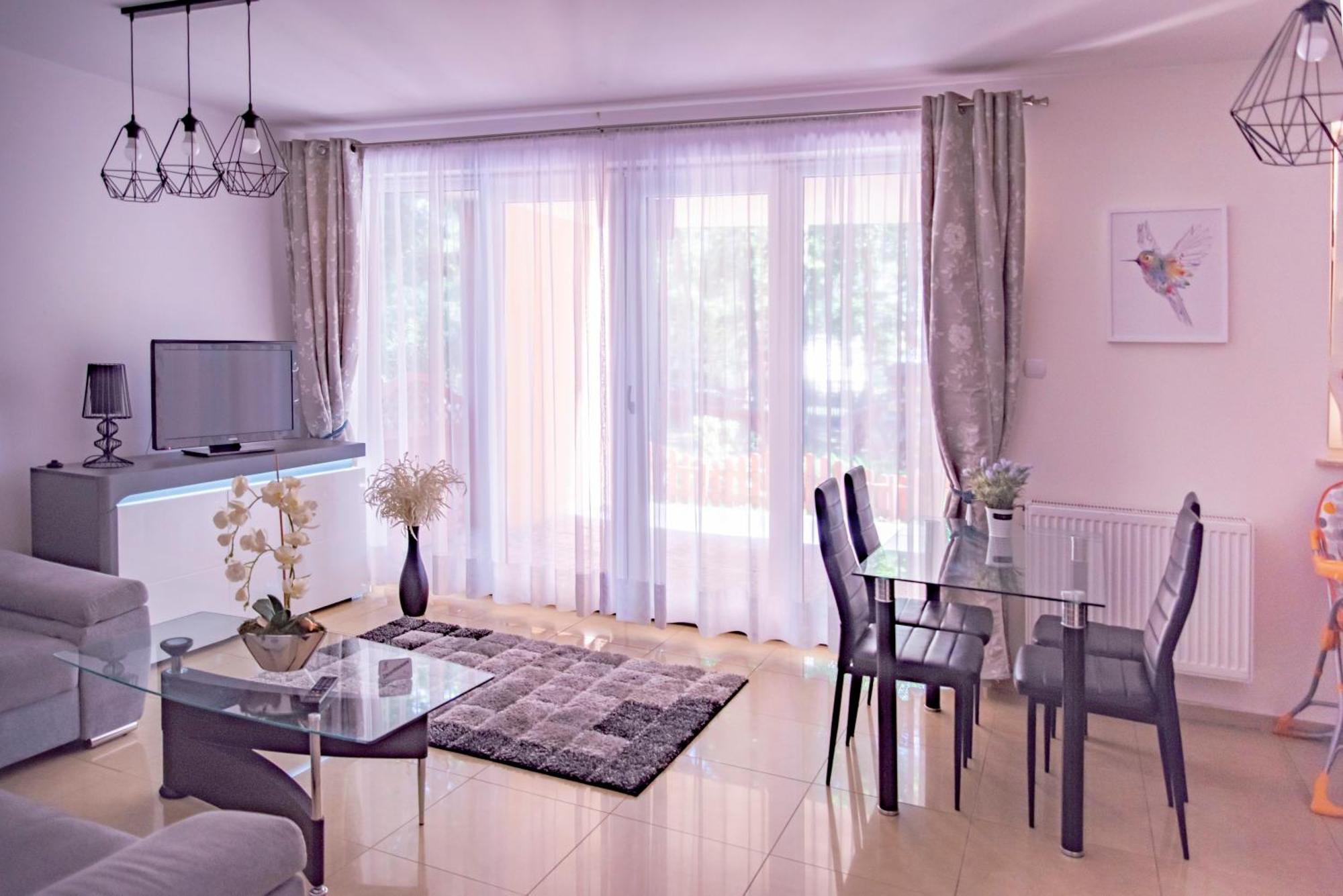 Apartamenty Kornel Поберово Екстериор снимка